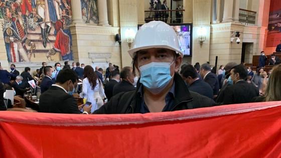 Instalación del Congreso, llegó con sorpresa para la extrema izquierda Instalación del Congreso, llegó con sorpresa para la extrema izquierda