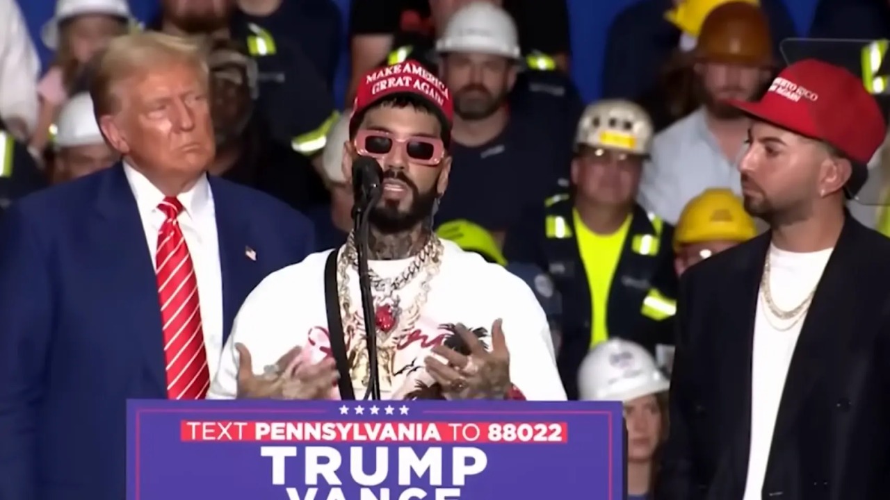 Anuel AA y Justin Quiles participaron en un mitin de Trump Anuel AA y Justin Quiles participaron en un mitin de Trump