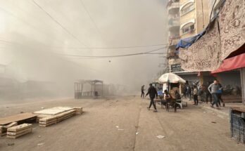 Ataques israelíes matan a más de 120 personas en Gaza en 48 horas y dañan un hospital: médicos Ataques israelíes matan a más de 120 personas en Gaza en 48 horas y dañan un hospital: médicos