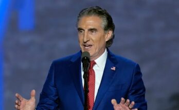 Trump nombra a gobernador de Dakota del Norte, Doug Burgum, como secretario del Interior Trump nombra a gobernador de Dakota del Norte, Doug Burgum, como secretario del Interior