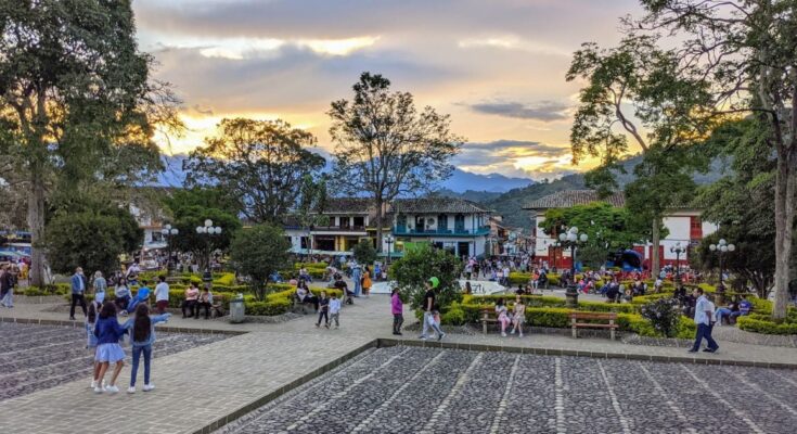 Cuatro pueblos patrimonio en Antioquia que sí o sí debe visitar; están llenos de magia Cuatro pueblos patrimonio en Antioquia que sí o sí debe visitar; están llenos de magia